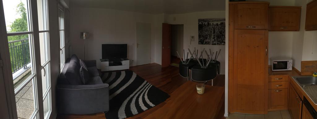 סאריס Appartement Near Disneyland מראה חיצוני תמונה