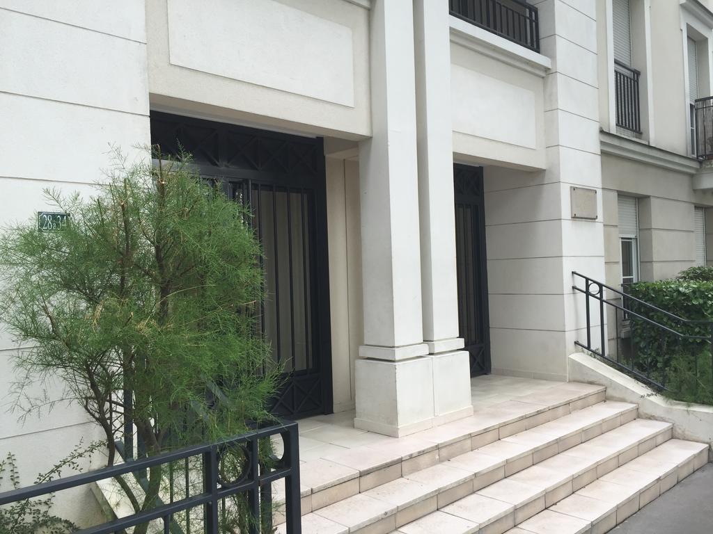 סאריס Appartement Near Disneyland מראה חיצוני תמונה